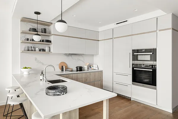 Rented by Powered by DMT LLC | media 6