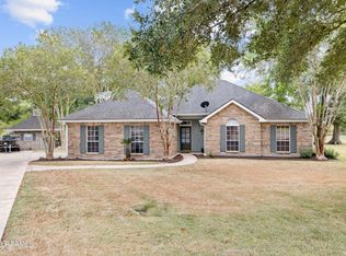 510 Burlington Cir, Broussard, LA 70518