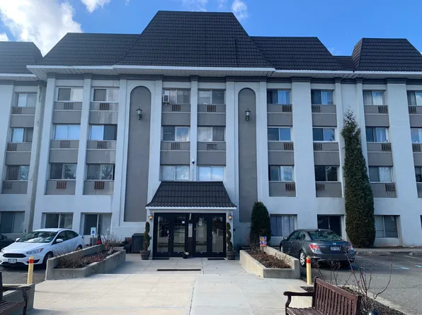 1000 Targee St APT 4-K, Staten Island, NY 10304