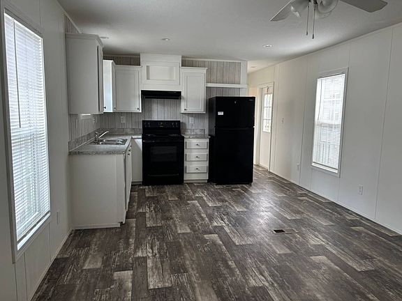 2nd image of 250 Cedar Heights Rd #67