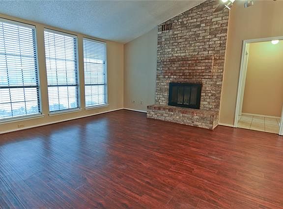 2nd image of 501 Kamber Ln