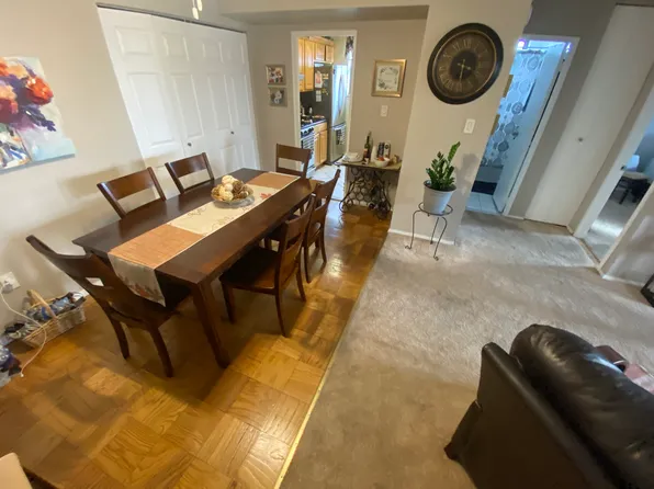 1874 Pelham Parkway South image 7 of 26