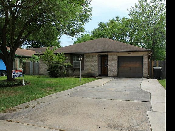 2nd image of 3323 Wuthering Heights Dr