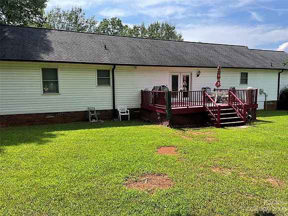 5th image of 2130 Ashland Ct