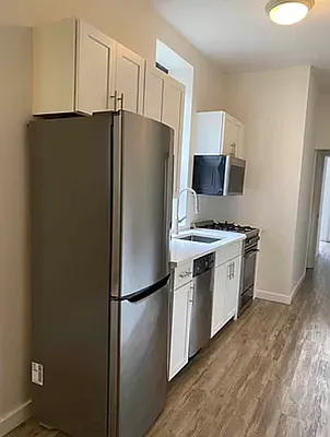 Rented by Park River | media 27