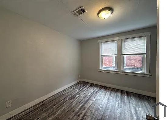 915 Chartiers Ave #4 — Photo 11
