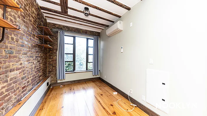 Rented by Nooklyn NYC LLC | media 6