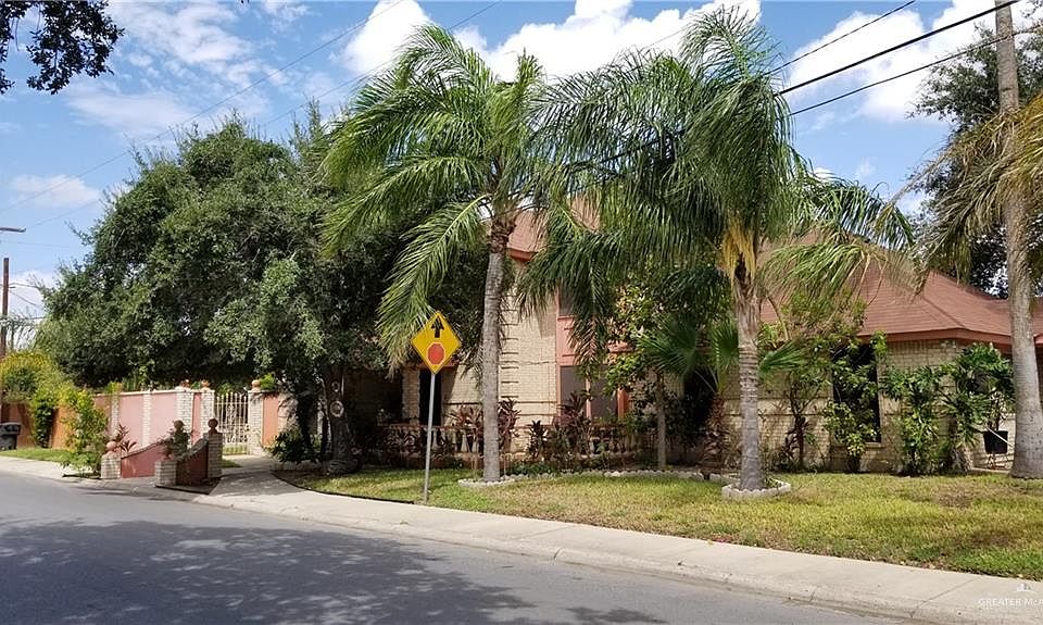 1st image of 2620 Upas Ave