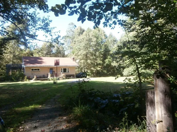 1564 Sugar Run Rd, Duncansville, PA 16635