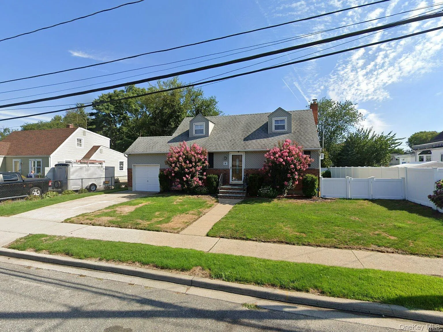 54 Cypress Avenue photo 1