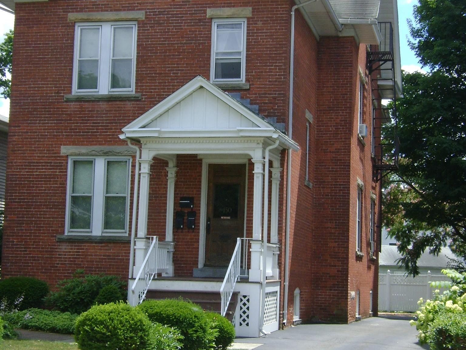 150 Church St 2, Hamden, CT 06514 Zillow