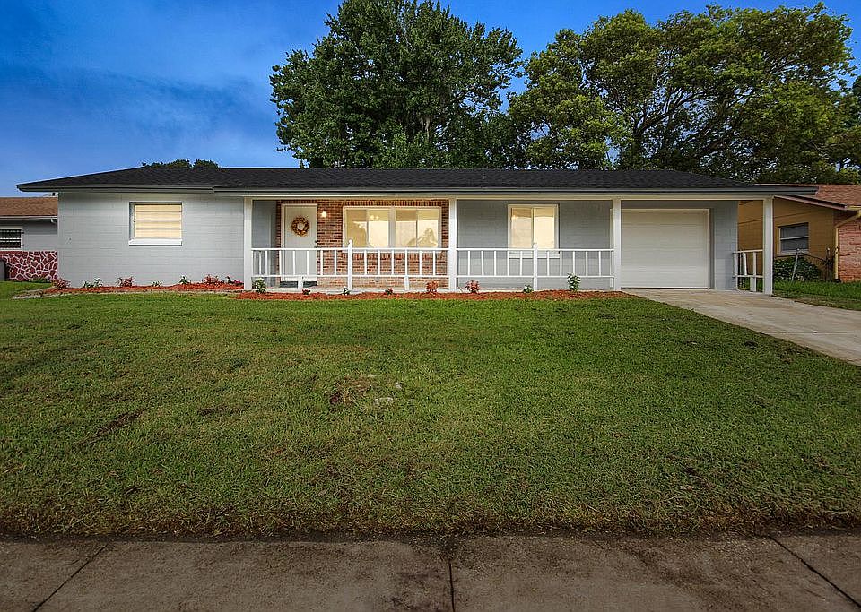 1st image of 932 Park Manor Dr