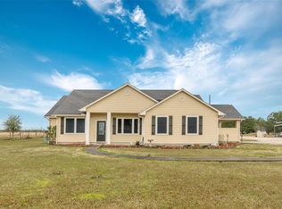 2251 Poskey Rd, Anahuac, TX 77514