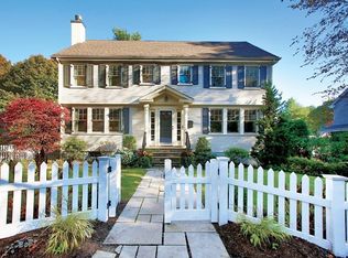 38 Whitney Rd, Newton, MA 02460