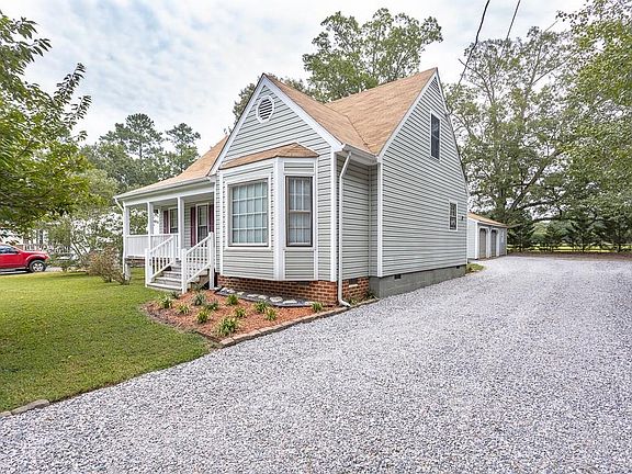 4th image of 8853 Firethorne Ln