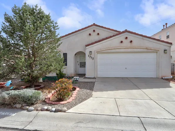 1312 Villa Chamisa NE, Albuquerque, NM 87113