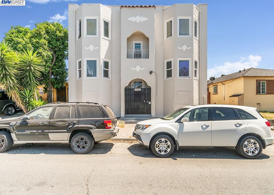 1st image of 2684 73rd Ave