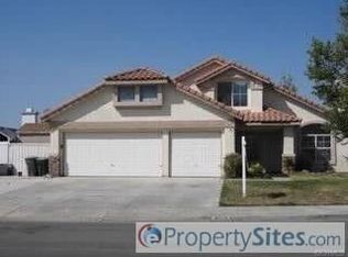 18900 Stonewood Way, Lake Elsinore, CA 92530
