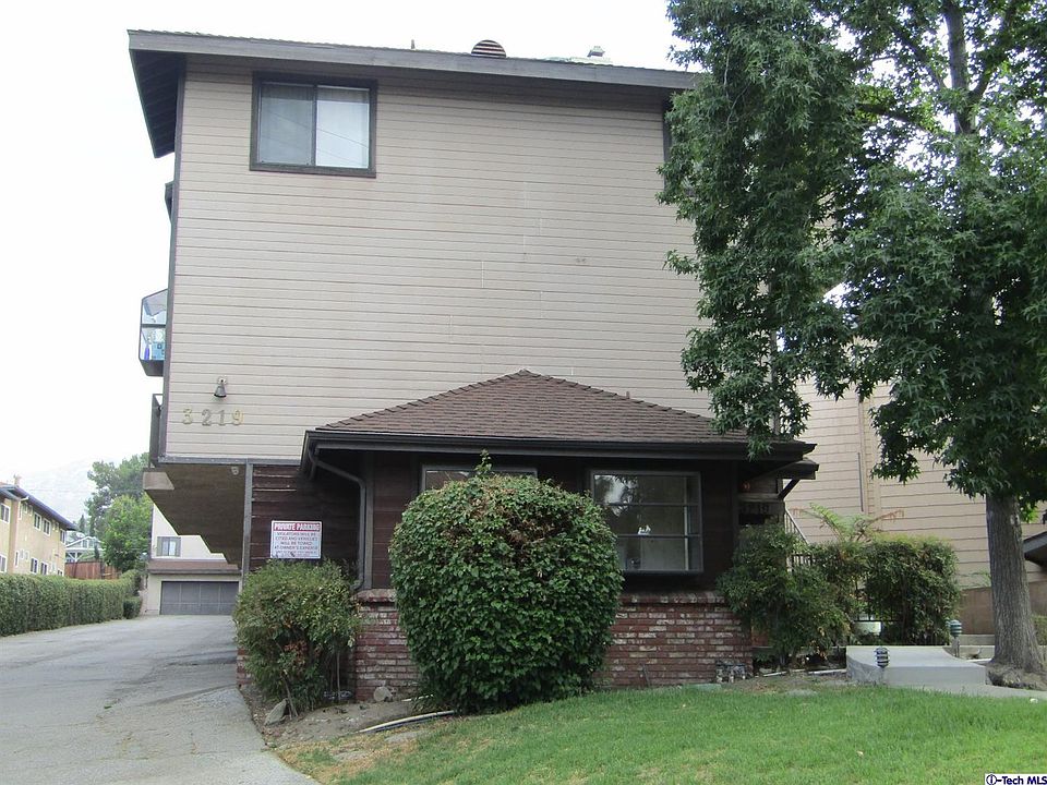1st image of 3219 Altura Ave APT 2