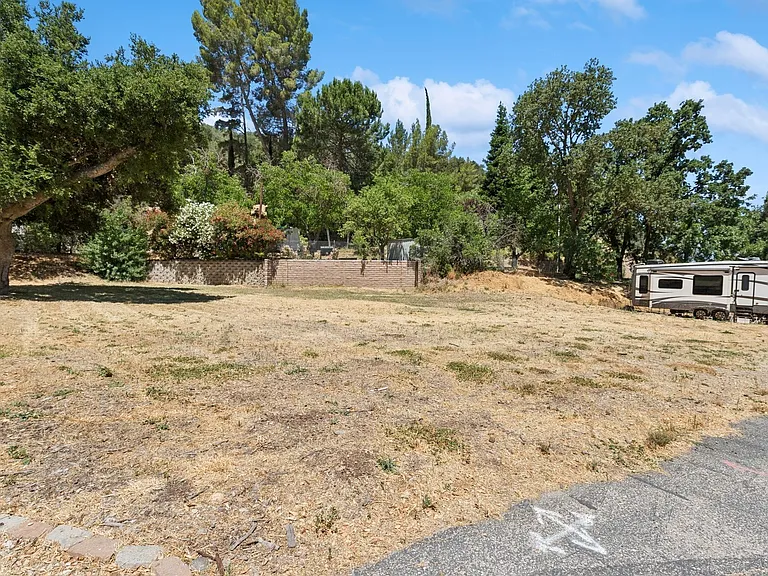 Resthaven Mobile Home Park — Photo 14