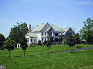17160 Spring Creek Ln, Leesburg, VA 20176