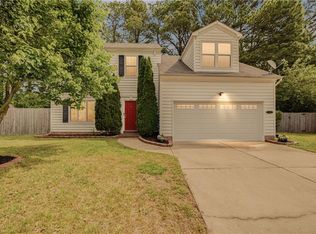 136 Kings Gate Dr, Portsmouth, VA 23701