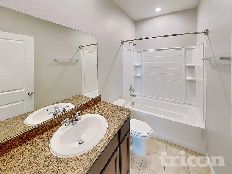 324 Foxhunter St — Photo 13