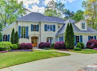 5840 Heards Forest Dr, Sandy Springs, GA 30328