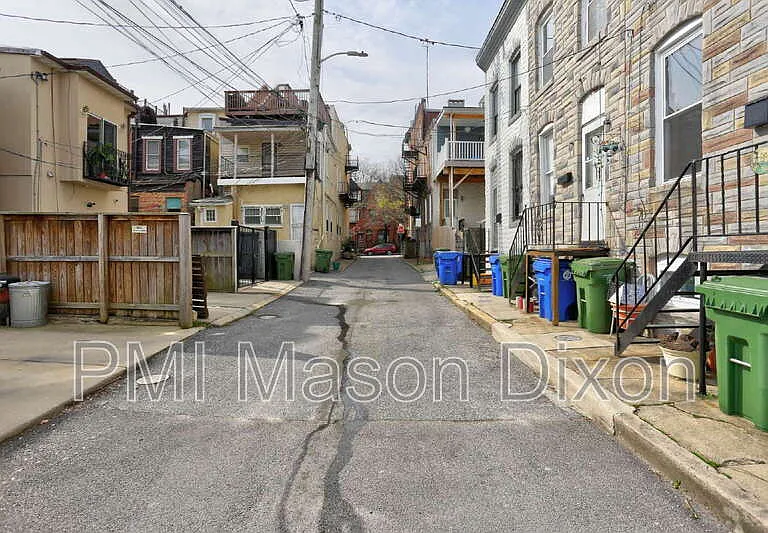 18 N Patterson Park Ave — Photo 30