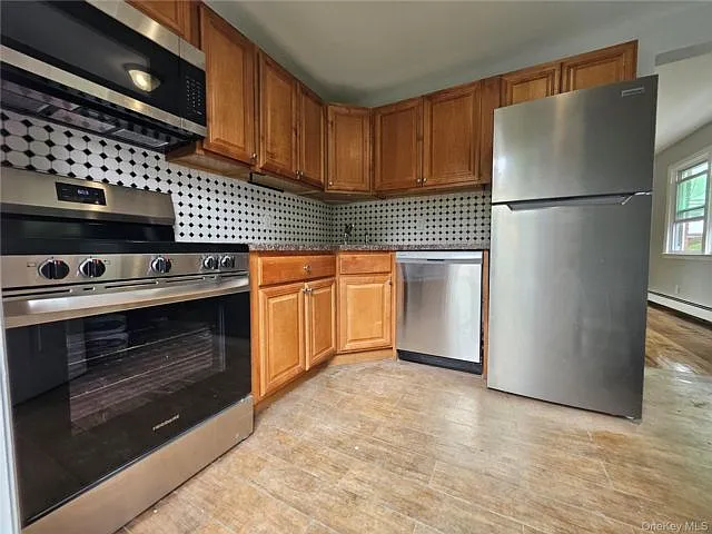 1571 Powers Ave — Photo 6