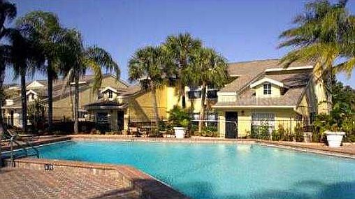 3rd image of 8511 Lincoln Cove Dr APT 101