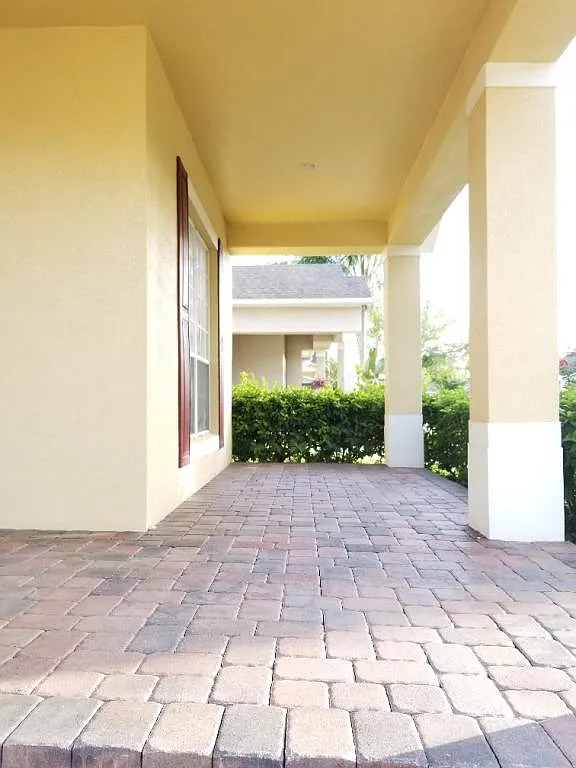 13448 Zori Lane — Photo 4
