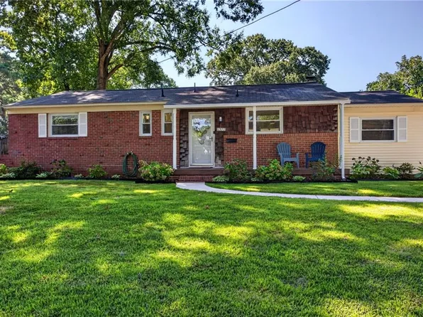 1377 Bailey St, Norfolk, VA 23518