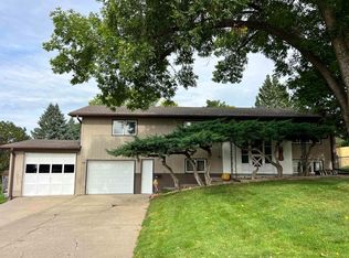 706 Linden Ln, Norfolk, NE 68701