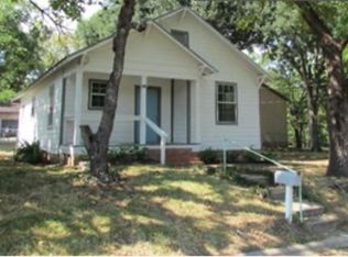 803 Burch St, Brenham, TX 77833