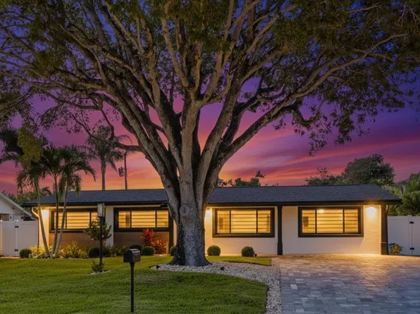 415 Pittsburgh Dr, Jupiter, FL 33458