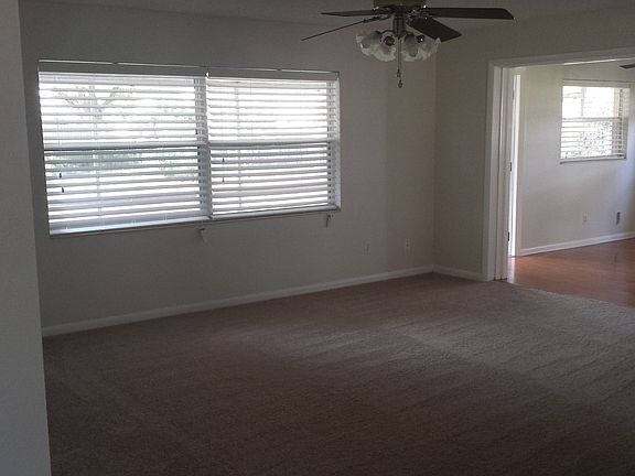 3rd image of 3261 Heatherbrook Ct