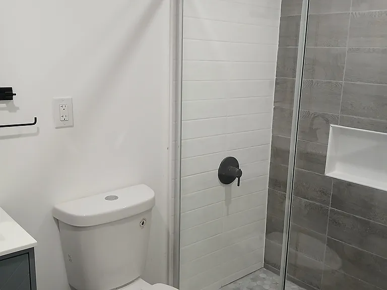 337 E 237th St #BASEMENT — Photo 11