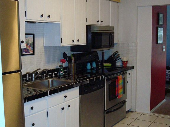 5th image of 935 Glenway Dr