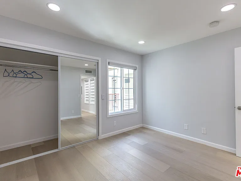 400 N Louise St #204 — Photo 28