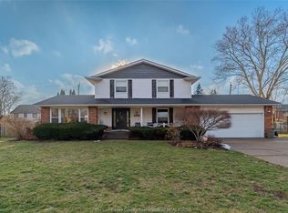 2477 Mark Ave, Windsor, ON N9E 2W2