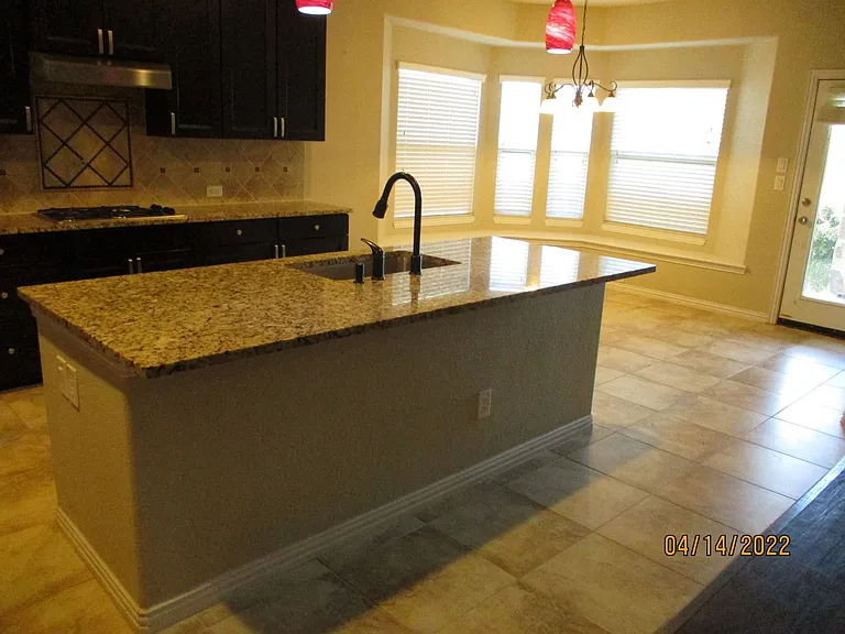 2505 Mesa Glen Dr — Photo 17