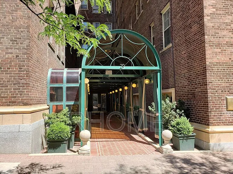 29 S State St #503 — Photo 14