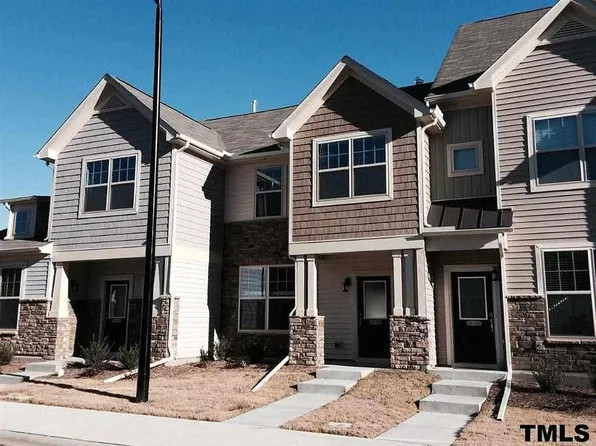 13 Pilatus Dr, Durham, NC 27705