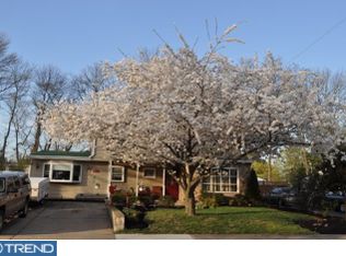 85 Whitewood Drive, levittown, PA 19057