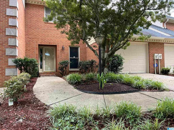 3041 Old Stone Dr, Birmingham, AL 35242