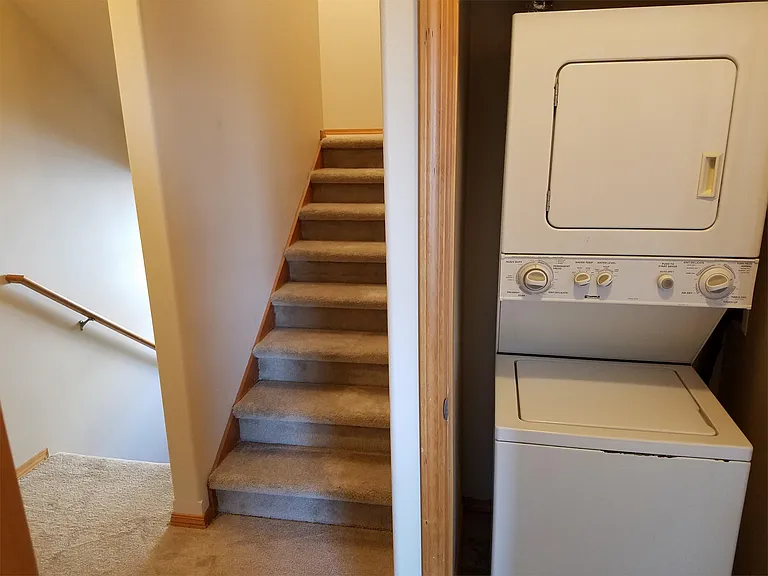 3222 Lombard Ave #C — Photo 10