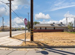 2201 O St, Bakersfield, CA