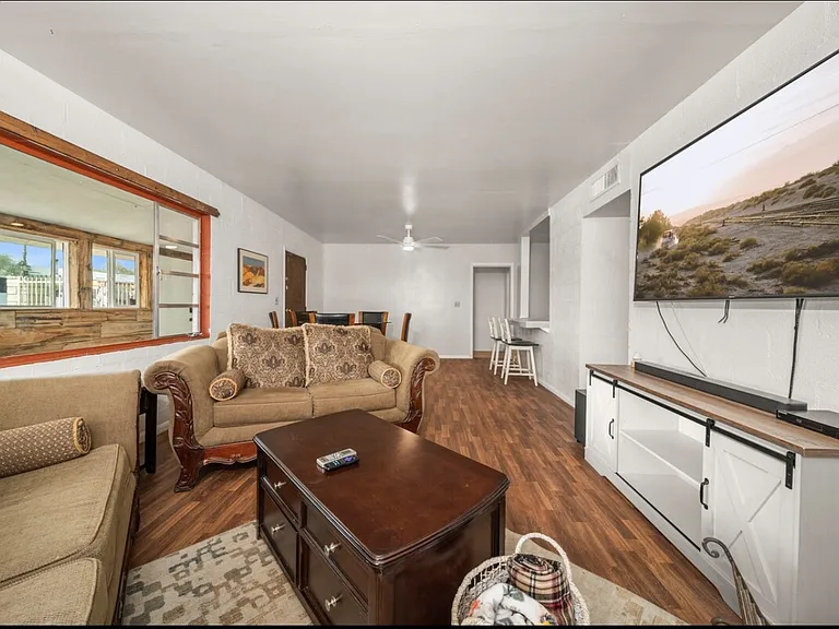 54 Cactus Ave — Photo 9