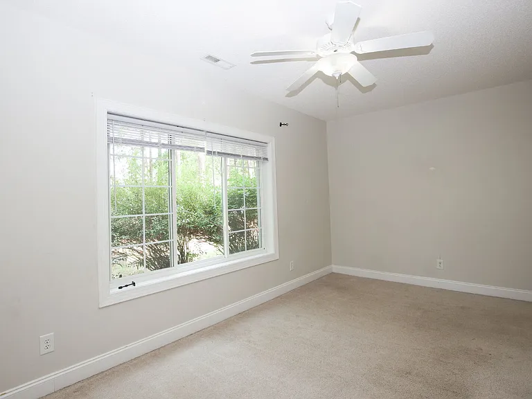 108 Fawnwood Dr — Photo 56